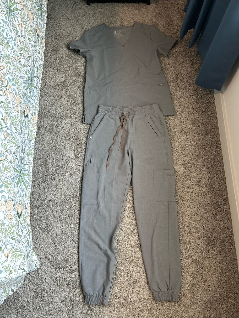 Figs Dark Space Gray Charlotte Jogger Scrub Pants & Casma Scrub Top Set